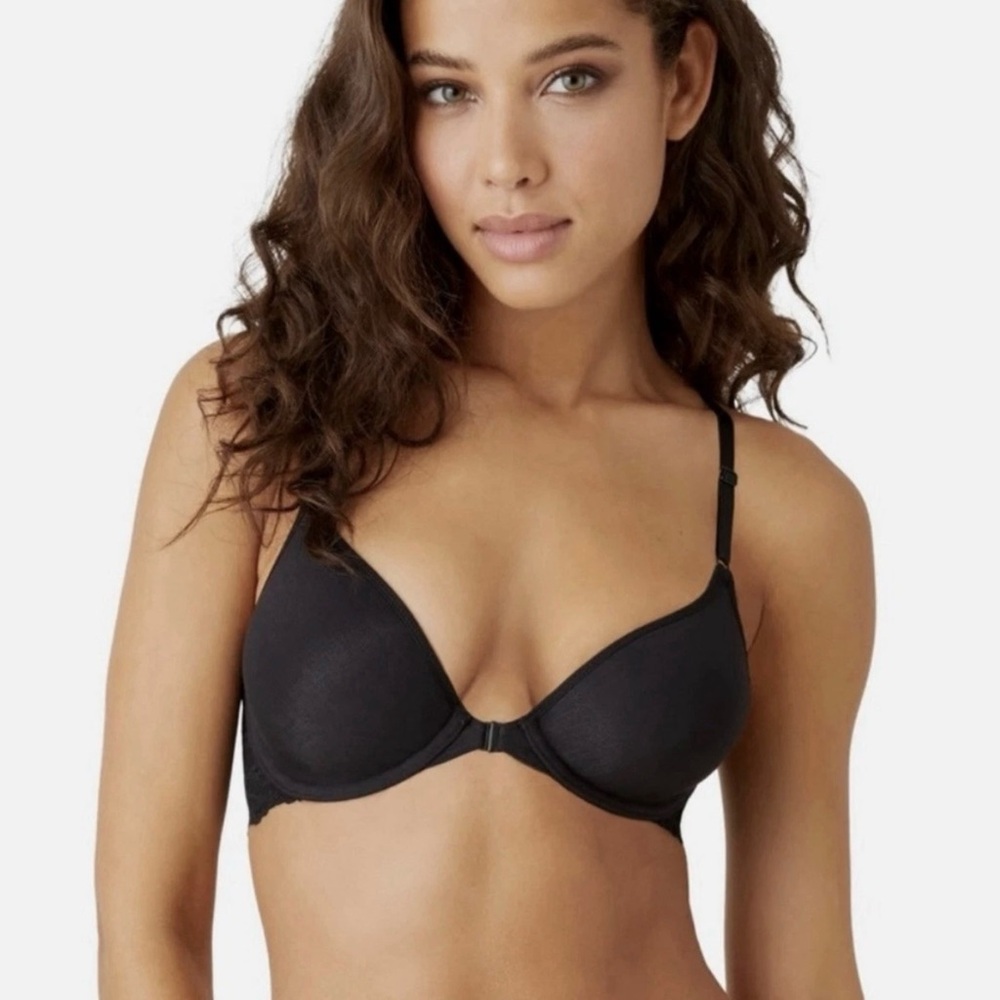 b.Tempt'd 32D Black Eyelet Lace Front Closure T Shirt Bra 953219